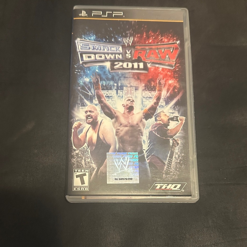 HQ WWE SmackDown vs. Raw 2011 for PSP - Black and Red